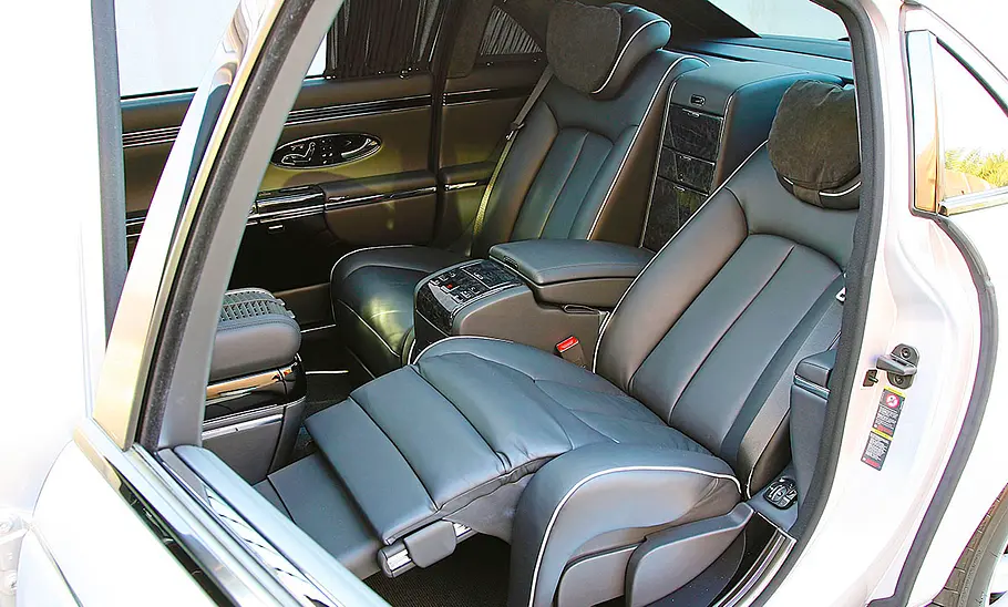 Die Rücksitze des Maybach 62S.