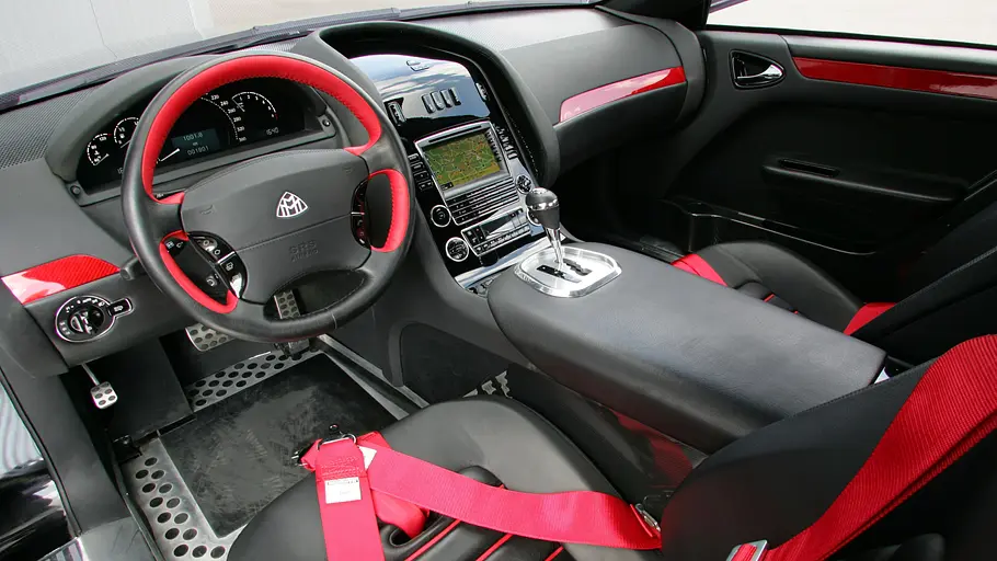 Das Cockpit des Maybach Exelero.