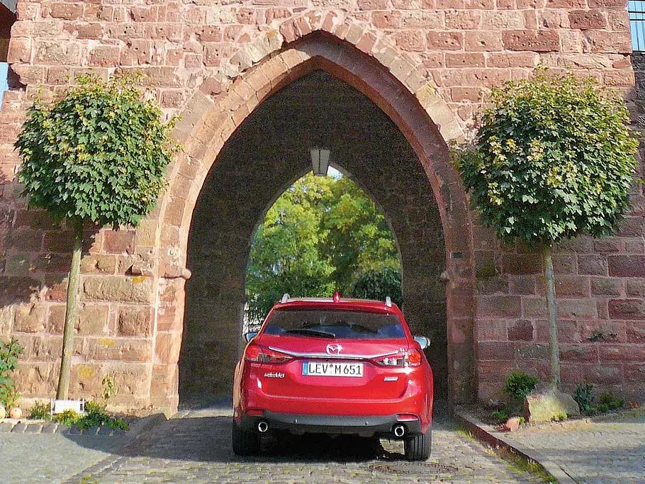 Mazda 6 Kombi SKYACTIV-D 175 Mazda 6 Kombi SKYACTIV-D 175 Dauertest Mittelklasse Diesel