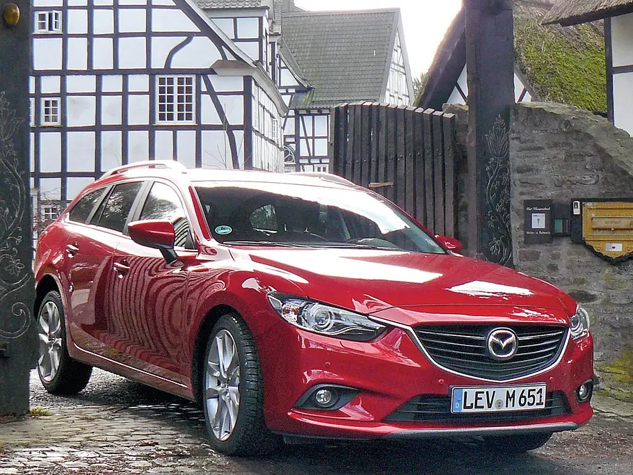Mazda 6 Kombi SKYACTIV-D 175 Mazda 6 Kombi SKYACTIV-D 175 Dauertest Mittelklasse Diesel