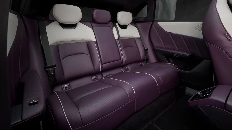 Die Rücksitzbank im Mazda CX-6e.