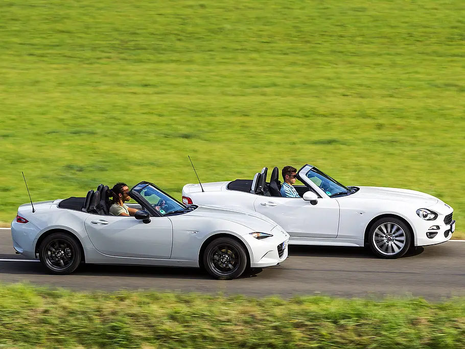 Mazda MX-5 Skyactiv-G 131/Fiat 124 Spider 1.4 MultiAir Turbo Mazda MX-5 Skyactiv-G 131/Fiat 124 Spider 1.4 MultiAir Turbo