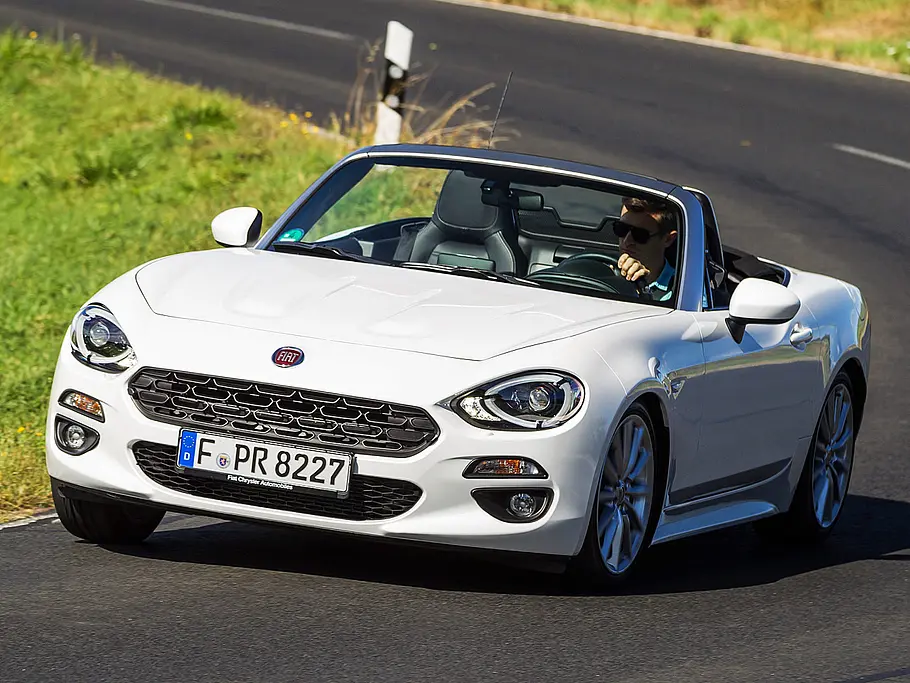 Fiat 124 Spider 1.4 MultiAir Turbo Fiat 124 Spider 1.4 MultiAir Turbo