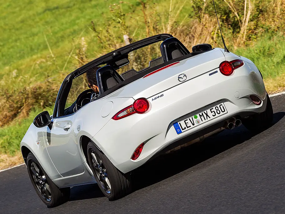 Mazda MX-5 Skyactiv-G 131 Mazda MX-5 Skyactiv-G 131