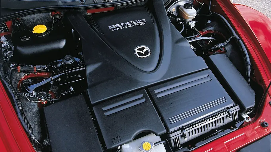Der Motor des Mazda RX-8. 