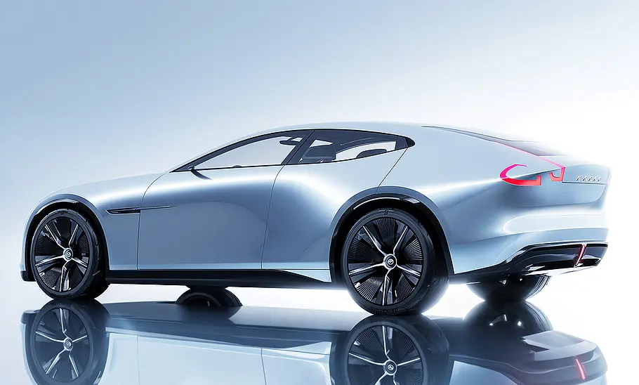 Mazda Vision X-Coupé (2025) Blick von schräg hinten auf den Mazda Vision X-Coupé (2025).