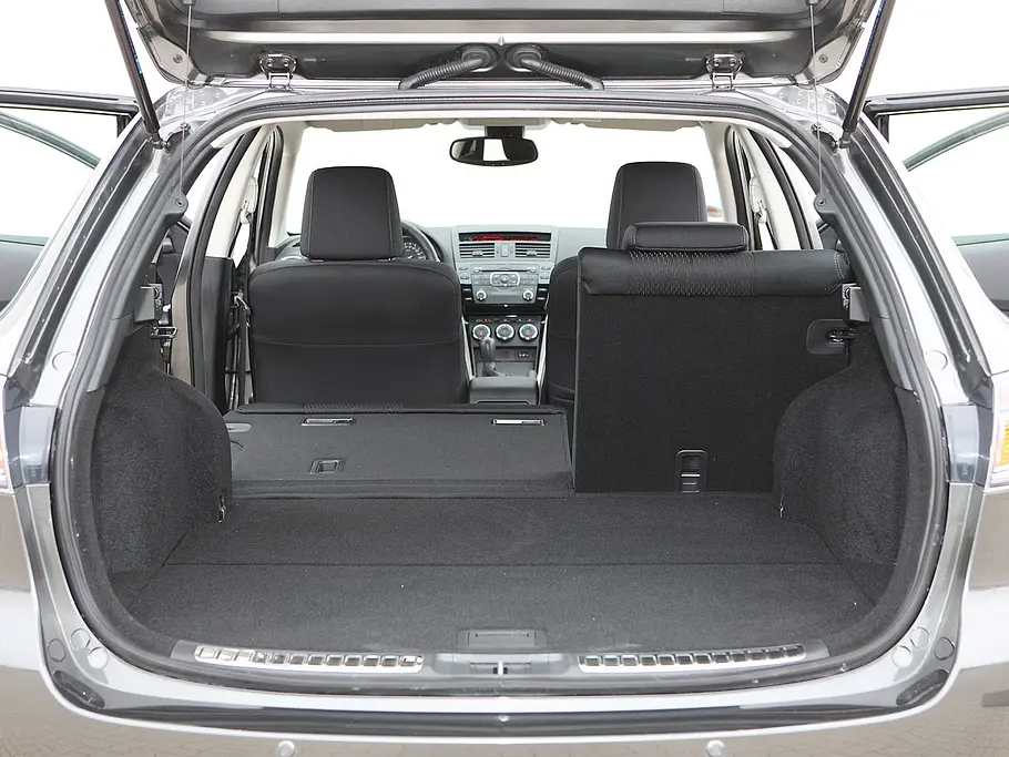 Mazda 6 2.2 CD Kofferraumvolumen