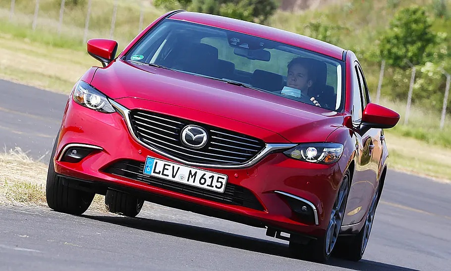 Mazda6 SKYACTIV-D 175 i-ELOOP Sports-Line (2015)