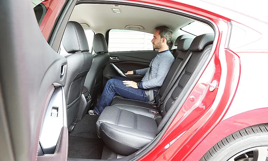 Mazda6 SKYACTIV-D 175 i-ELOOP Sports-Line (2015)