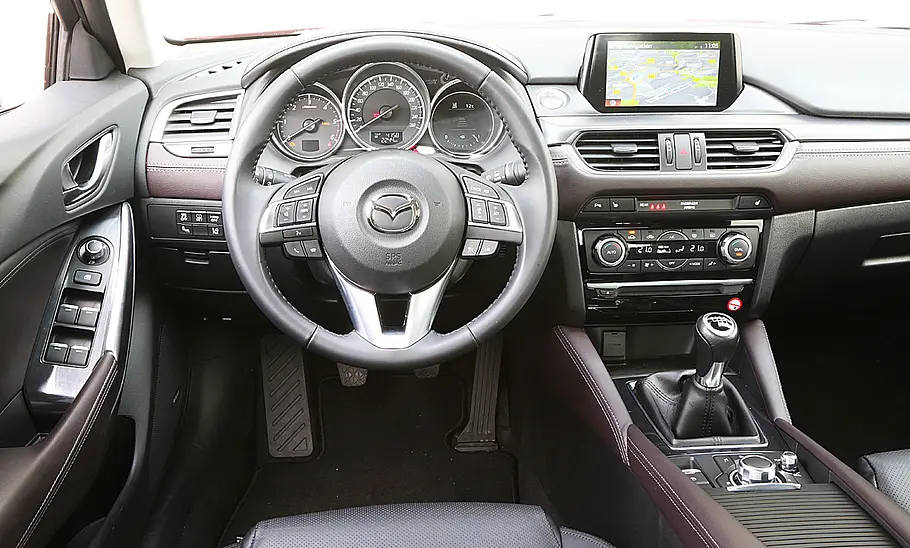 Mazda6 SKYACTIV-D 175 i-ELOOP Sports-Line (2015)