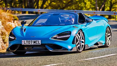 McLaren 765LT Spider (2021) - Foto: McLaren