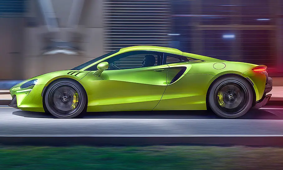McLaren Artura (2021)