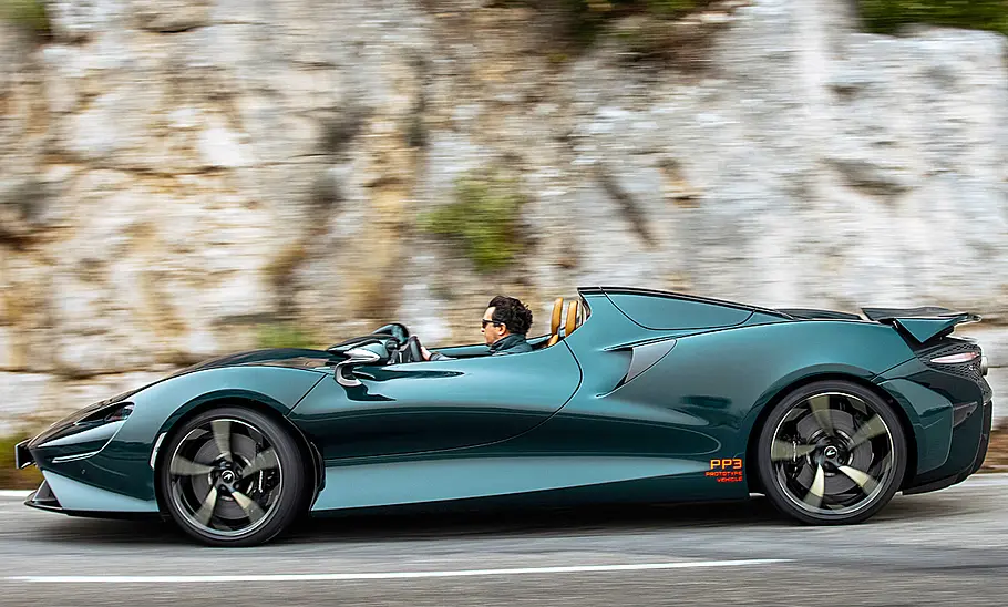 McLaren Elva (2021)