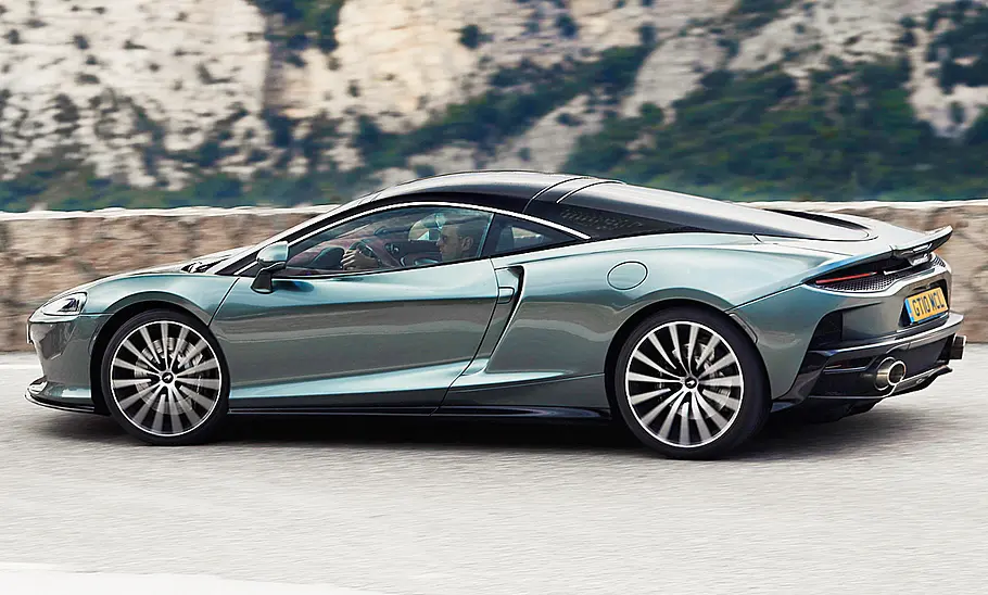 McLaren GT