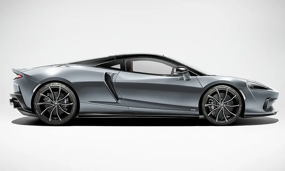 McLaren GTS (2024)