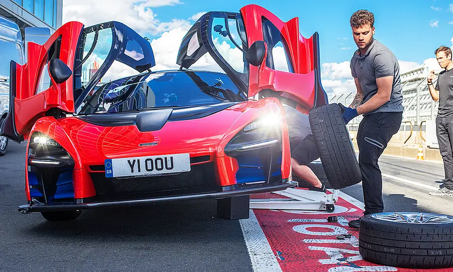 McLaren Senna