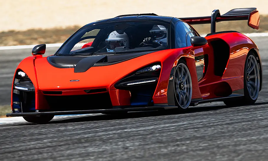 McLaren Senna (2018) McLaren Senna (2018)