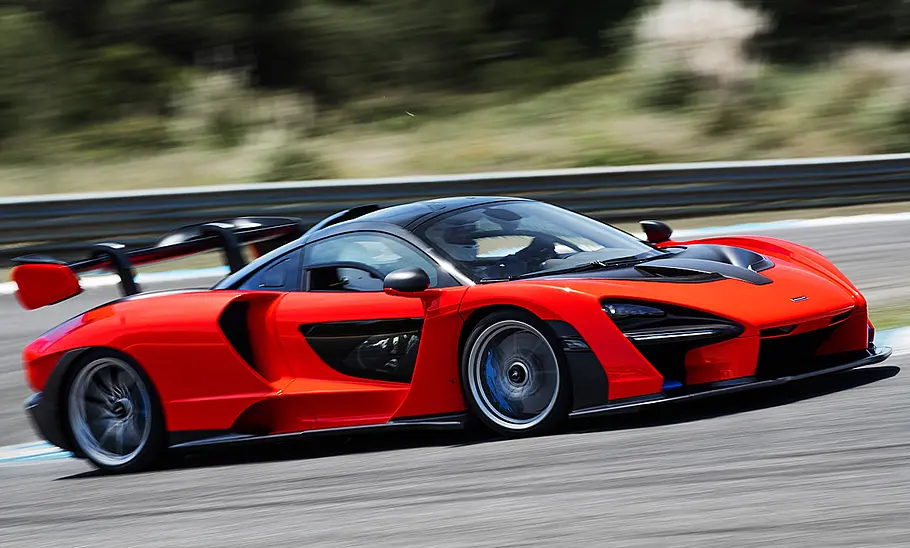 McLaren Senna (2018) McLaren Senna (2018)
