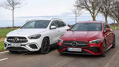 Mercedes GLA/Mercedes CLA Shooting Brake, Ansicht vorne links, fahrend - Foto: Daniela Loof