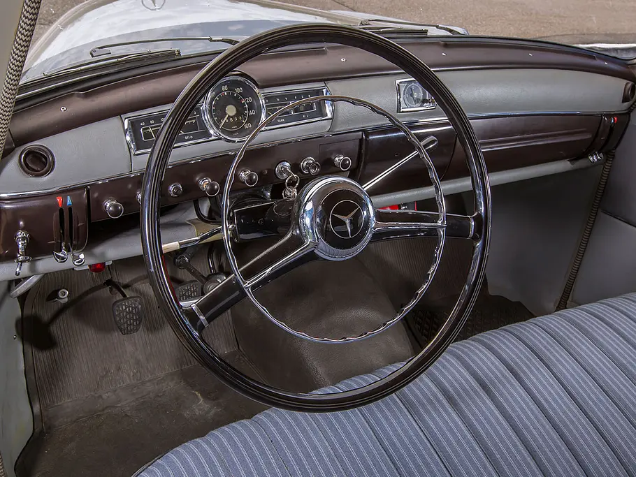 Mercedes 180 Ponton-Benz Mercedes 180 Ponton-Benz