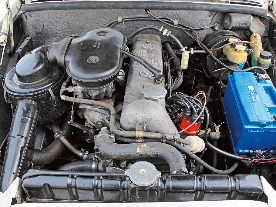 Fahrbericht: Mercedes 250 S Mercedes 250 S W108 Vergleich Bilder technische Daten Motor