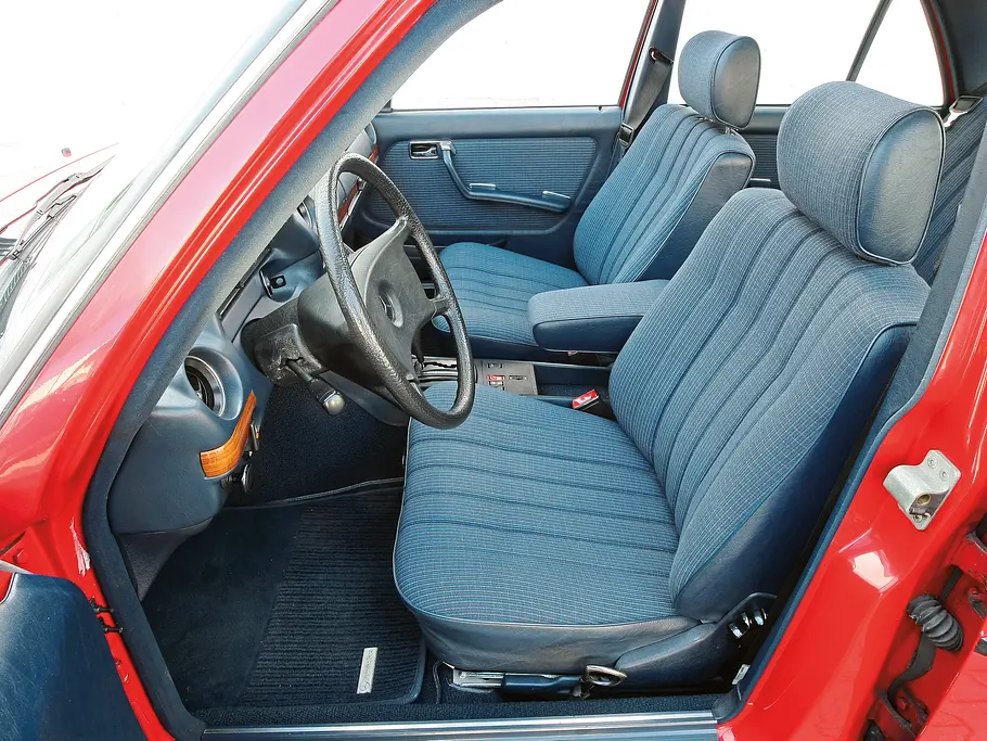 Kaufberatung: Mercedes W123 250/280 E Mercedes 250/280 E W123 Kaufberatung Bilder technische Daten Sitze
