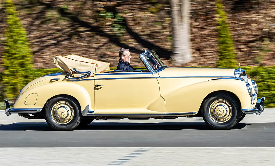 Mercedes 300 S
