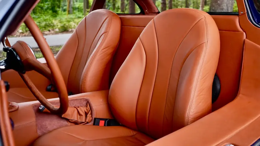 Die Sitze der Mercedes 300 SL Replika