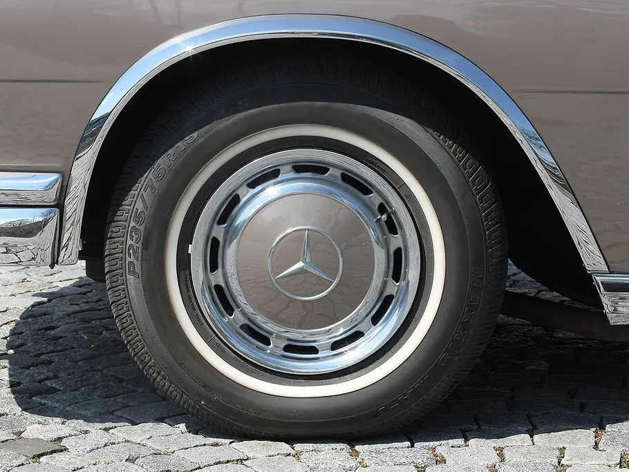 Mercedes 600 (W100) Mercedes 600 W 100