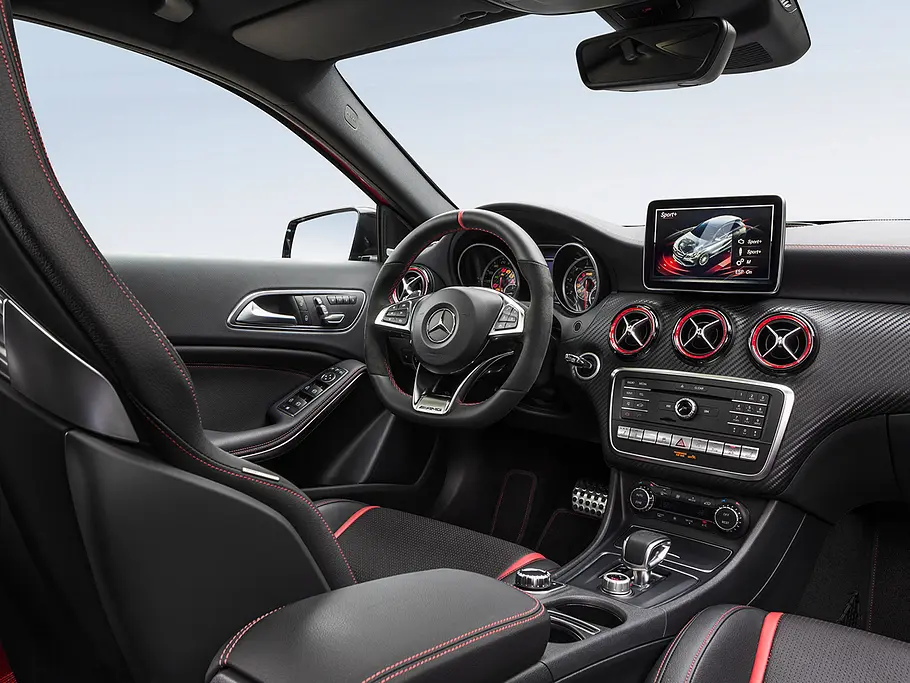 Mercedes A 45 AMG - Zurück auf dem Thron mercedes amg A 45 facelift vorstellung premiere