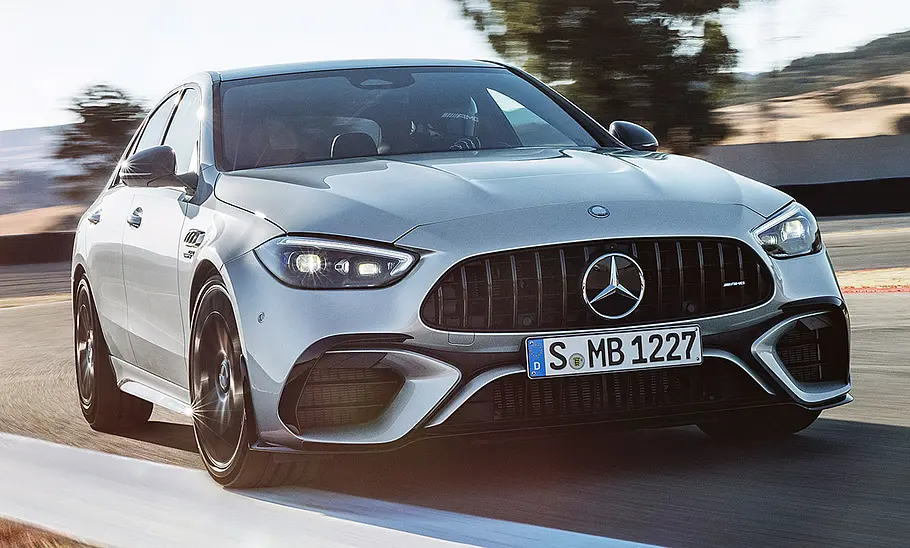 Mercedes-AMG C 63 S E Performance (2023) Mercedes-AMG C 63 S E Performance (2023)