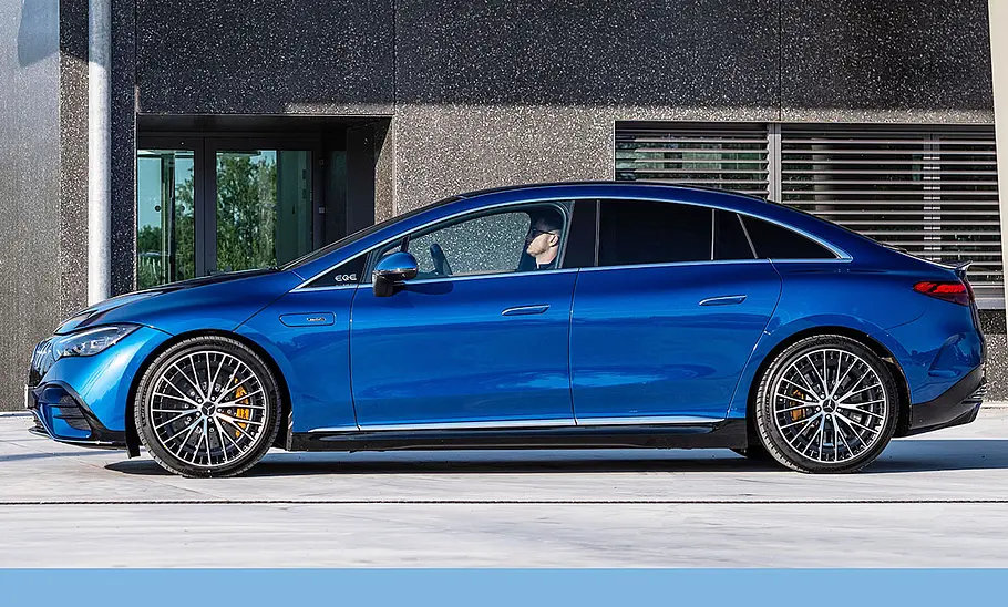 Mercedes-AMG EQE 53 (2022)