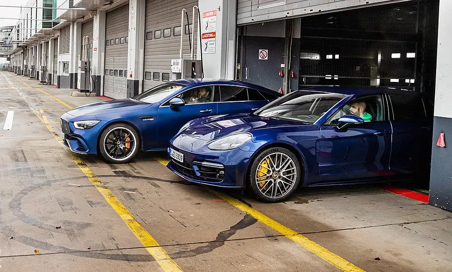 Mercedes-AMG GT 63 S 4Matic/Porsche Panamera Turbo S Mercedes-AMG GT 63 S 4Matic/Porsche Panamera Turbo S