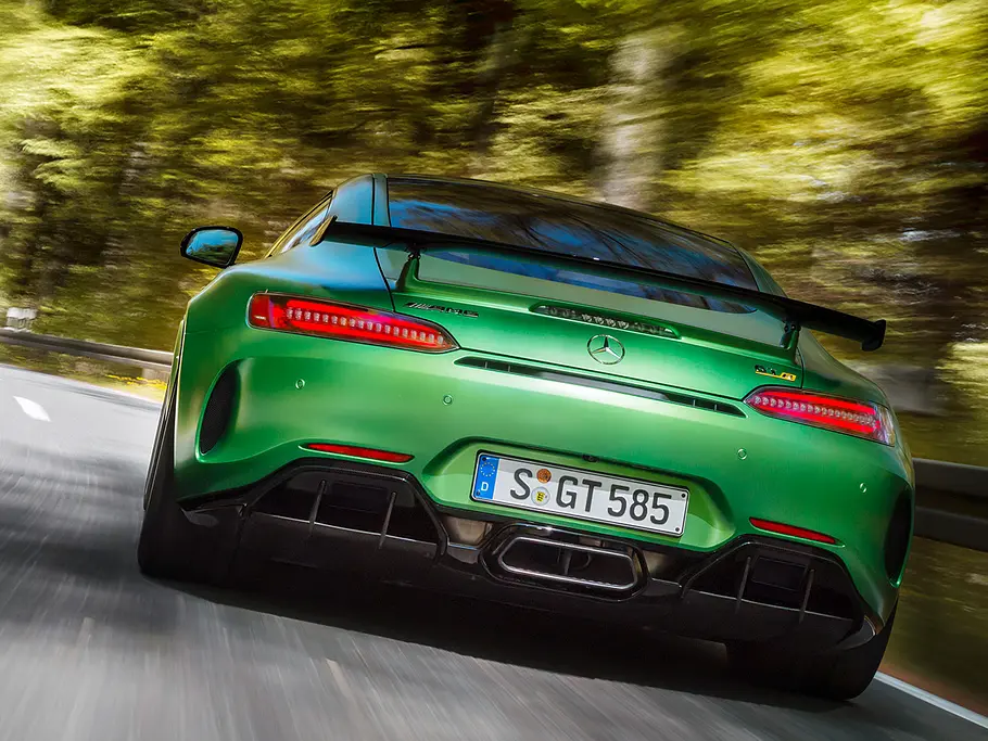 Mercedes-AMG GT R (2016) Mercedes-AMG GT R (2016)