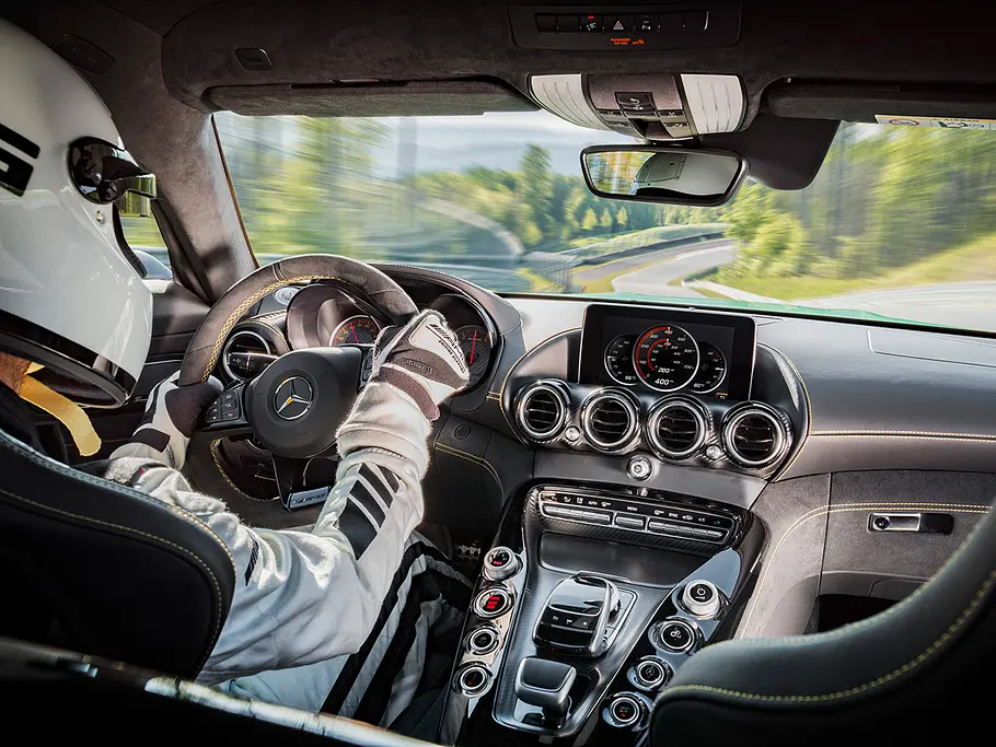 Mercedes-AMG GT R (2016) Mercedes-AMG GT R (2016)