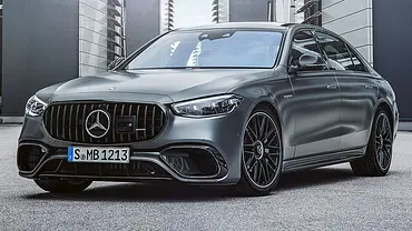 Der Mercedes-AMG S 63 E Performance (2023) statisch von schräg vorne fotografiert. - Foto: Mercedes Der Mercedes-AMG S 63 E Performance (2023) statisch von schräg vorne fotografiert. - Foto: Mercedes