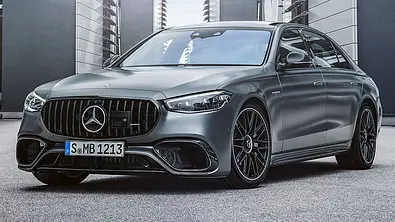 Der Mercedes-AMG S 63 E Performance (2023) statisch von schräg vorne fotografiert. - Foto: Mercedes