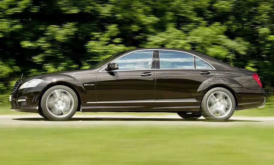 Mercedes S 63 AMG (2010)