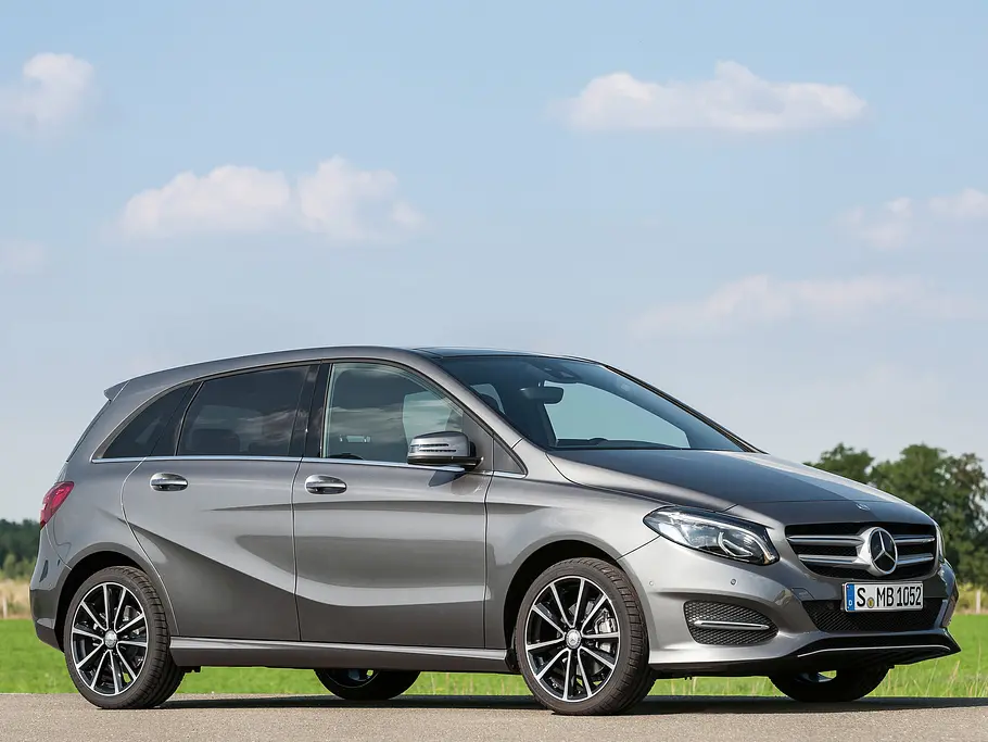 Mercedes B Klasse 2014 Facelift Preis Bilder Motoren Kompakt Van Neuheit 0002