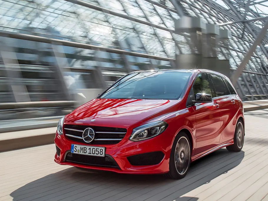 Mercedes B Klasse 2014 Facelift Preis Bilder Ausstattung Motoren Kompakt Van Neuheit 0002