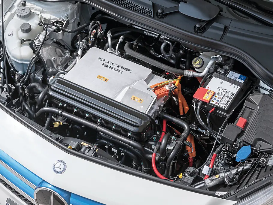 Mercedes B-Klasse Electric Drive Elektroauto Van Eco-Mobilität Test Motor