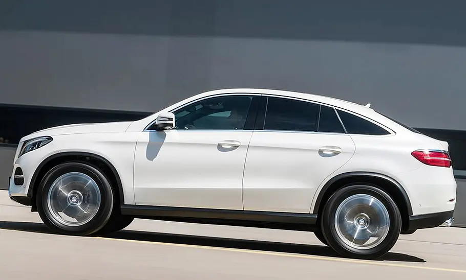 Mercedes-AMG GLE 43 Coupé (2015) Mercedes-AMG GLE 43 AMG (2015)