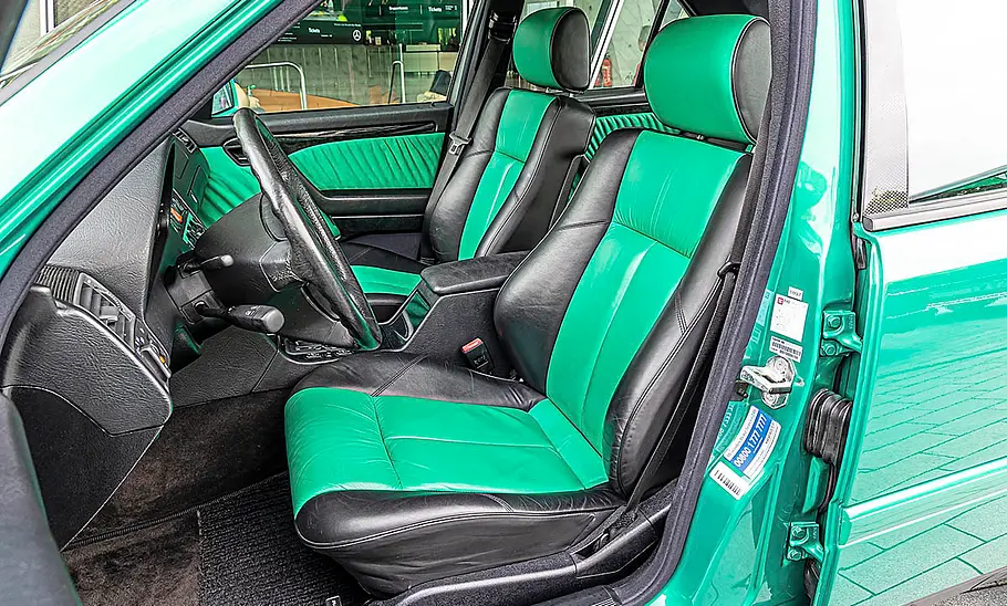 Der Innenraum des Mercedes C 280.