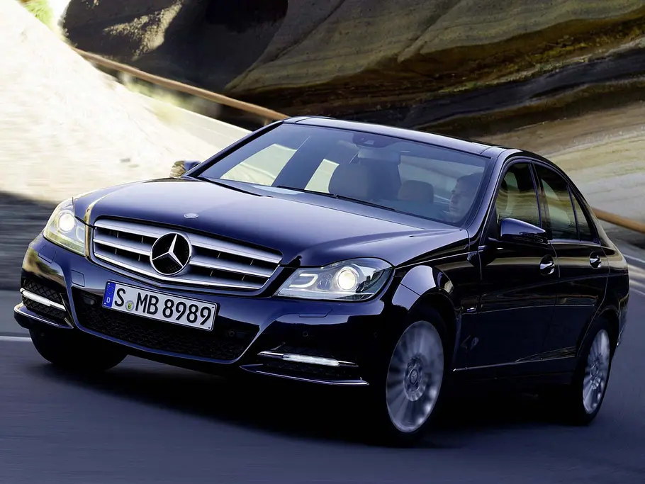 Facelift für Mercedes C-Klasse Mercedes C-Klasse Facelift ab März 2011
