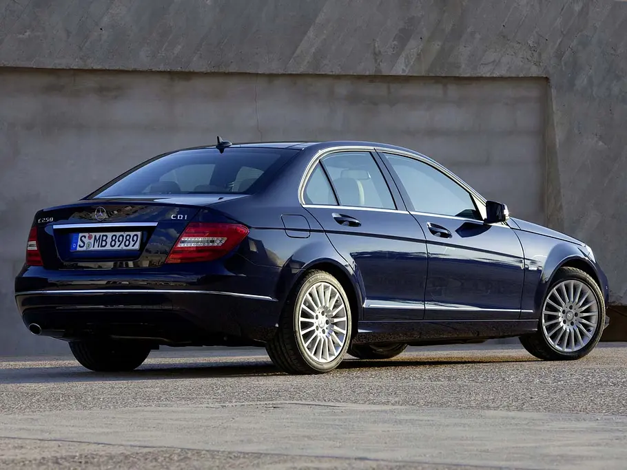 Facelift für Mercedes C-Klasse Mercedes C-Klasse Facelift ab März 2011