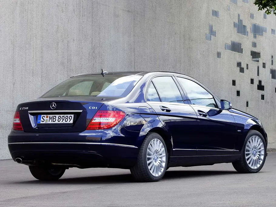 Facelift für Mercedes C-Klasse Mercedes C-Klasse Facelift ab März 2011