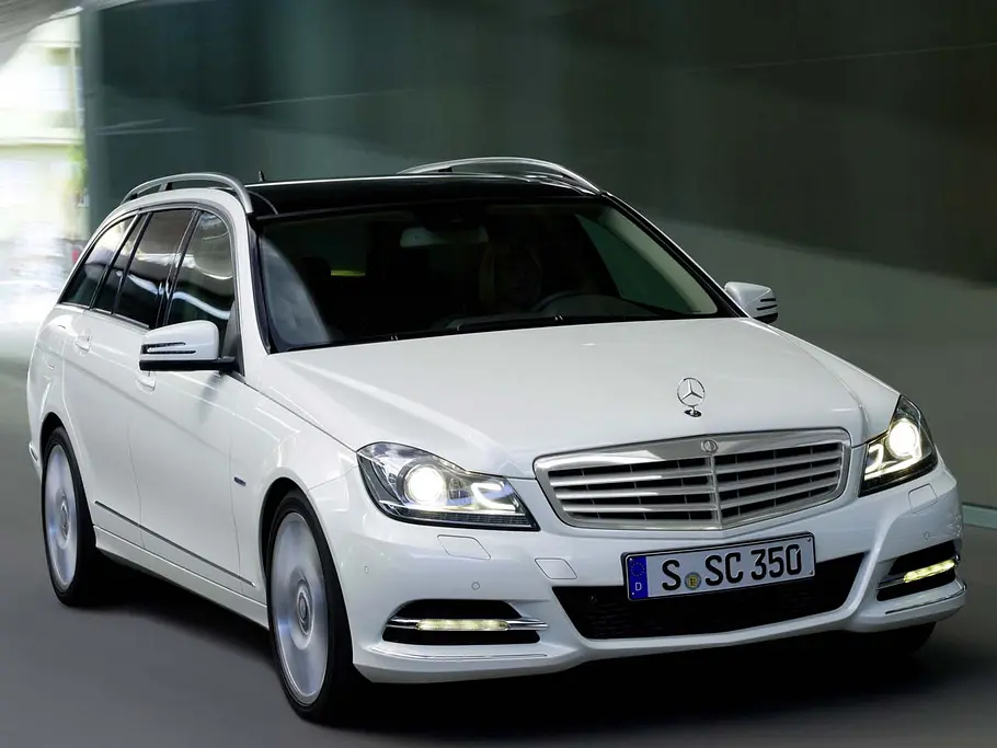 Facelift für Mercedes C-Klasse Mercedes C-Klasse Facelift ab März 2011
