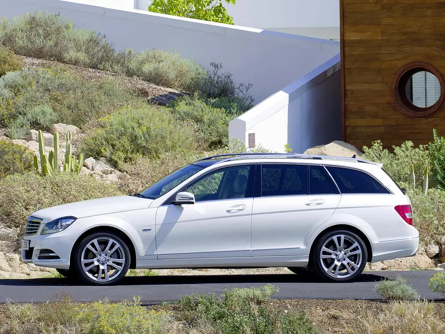 Facelift für Mercedes C-Klasse Mercedes C-Klasse Facelift ab März 2011