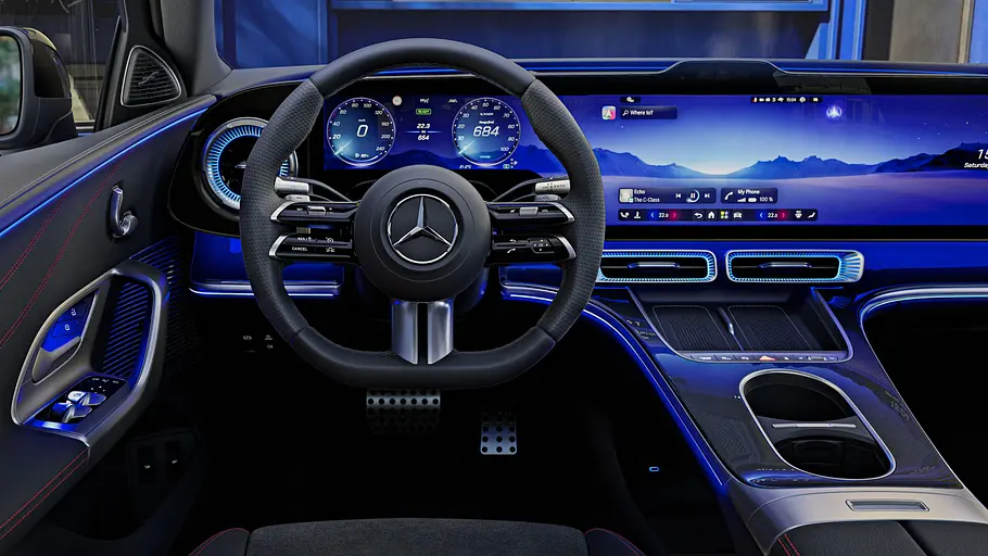 Das Cockpit des Mercedes C400 4Matic elektrisch