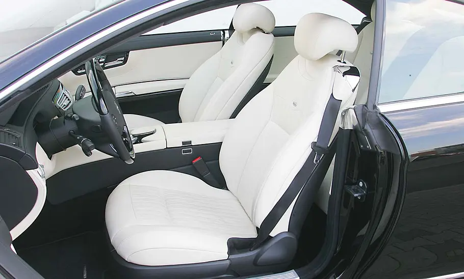 Mercedes CL 500 (C216) (2006) Mercedes CL 500 (C216) (2006) Innenraum